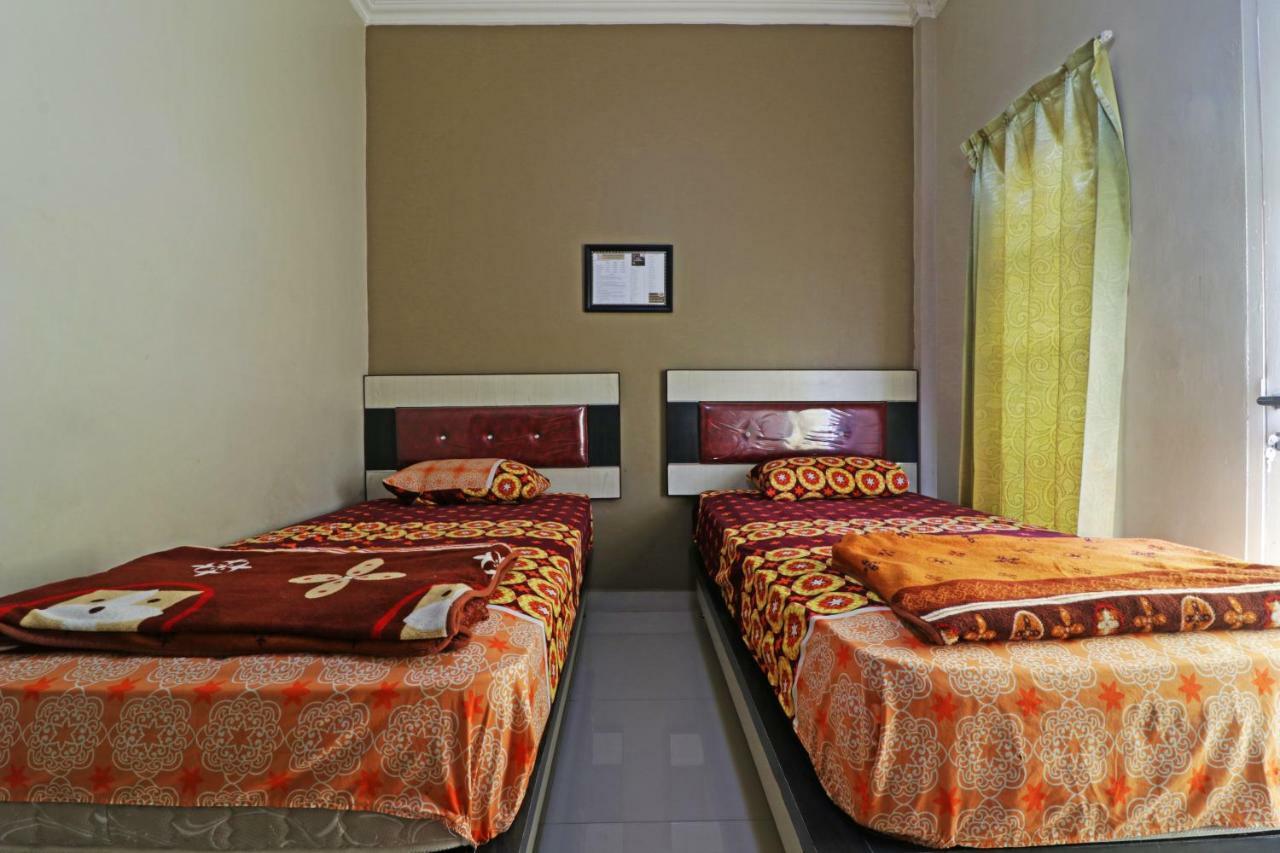 Hotel Graha Soeltan Sunggal Exterior photo