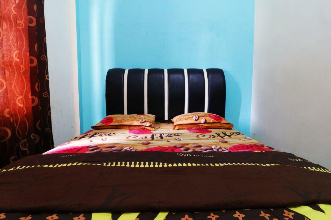 Hotel Graha Soeltan Sunggal Exterior photo